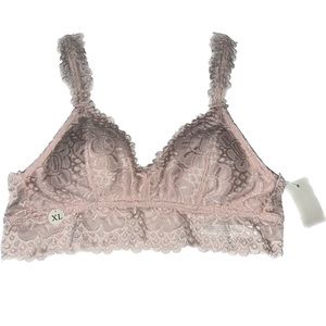 Aeropostale Classic Lace Bralette.